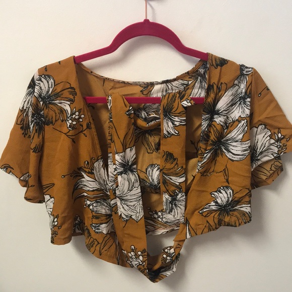 SHEIN Other - Two piece patterned shorts&wrap around crop top